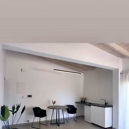 Abuelo Apartment II Artemida  Buitenkant foto